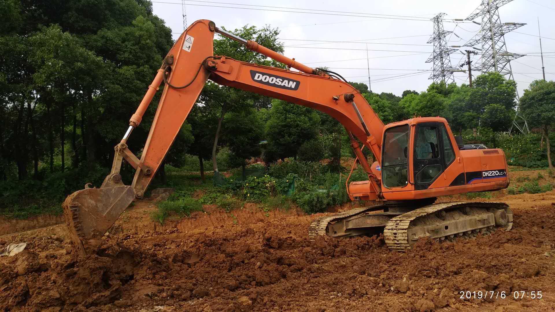 武汉大型挖掘机操作培训班